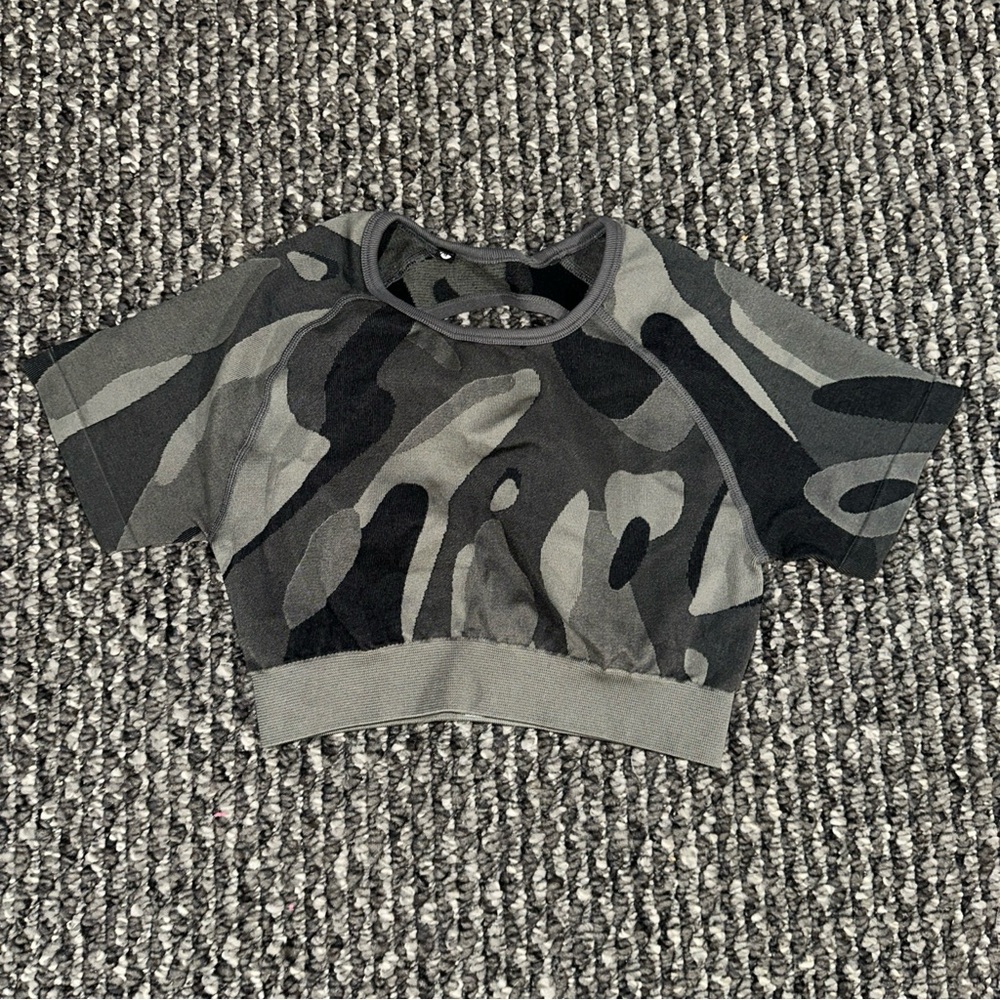 AYBL Short Sleeve Crop Top - Gray/Black